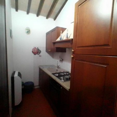 Podere Val Di Gallo ปอจจิบองซี ภายนอก รูปภาพ